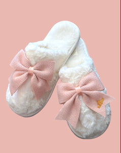 Slippers 42-43 (9.5-10) (ready to ship sale)