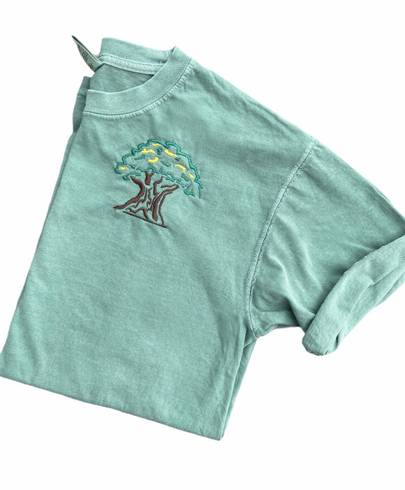 Tree shirt